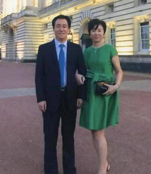 接受完半月板修复手术的所罗门也在努力康复中，目标也是能在明年1月回归比赛。